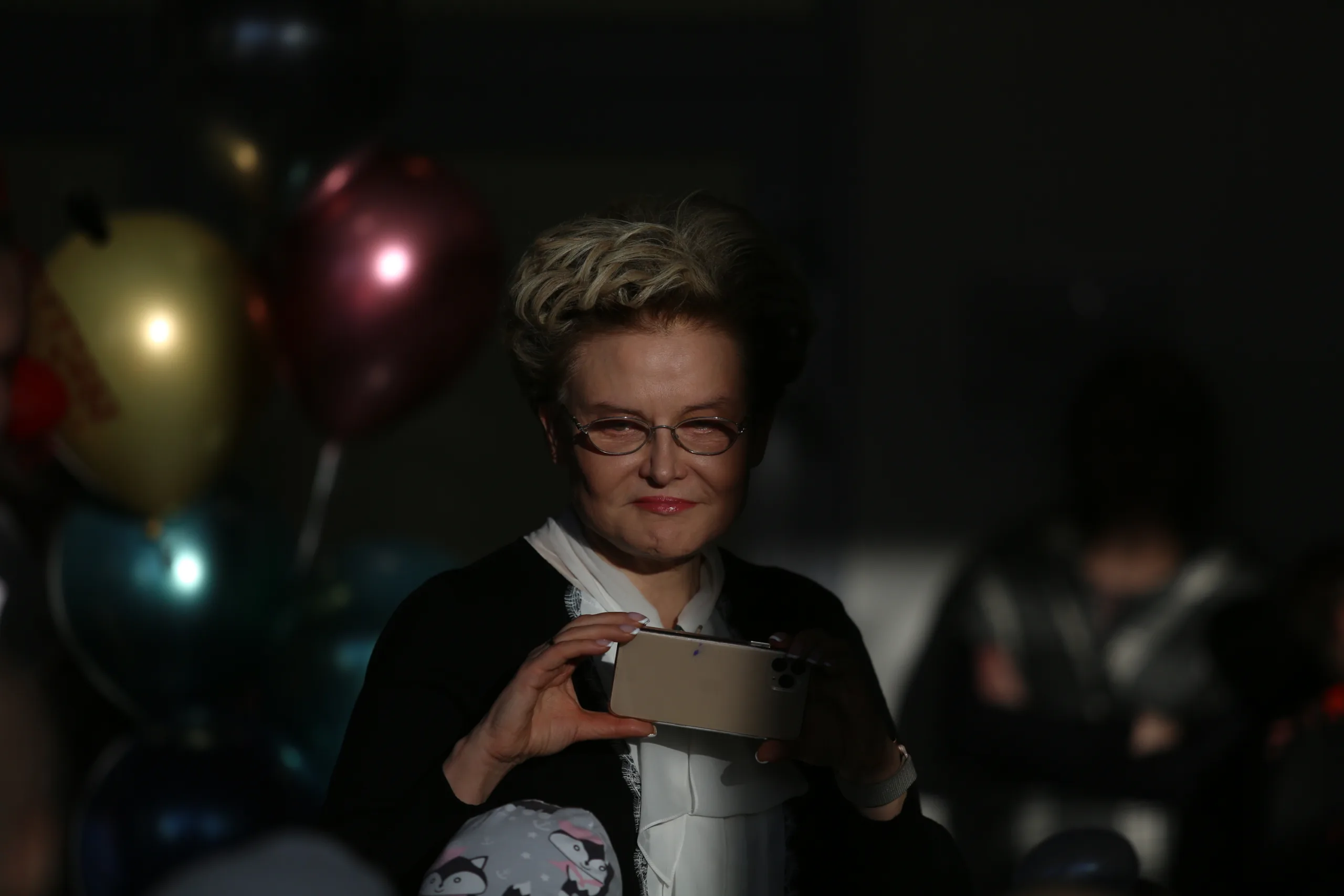 В пятницу телеведущая Елена Малышева празднует 65-летний юбилей