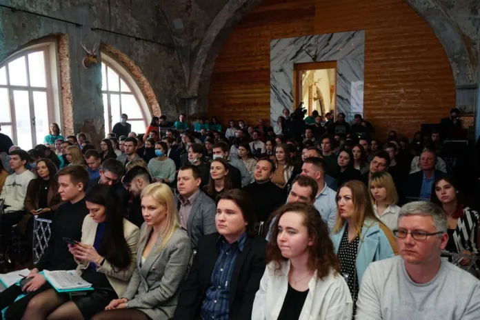 Мойка78: Сбер и Академия цифровых технологий подписали соглашение о партнерстве