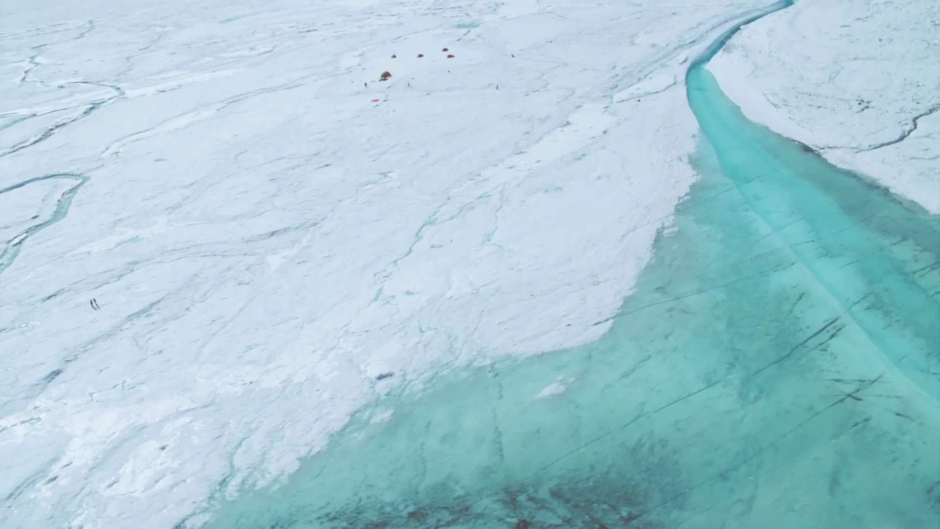 Ученые обнаружили большие запасы водяного льда в созвездии Лебедя X