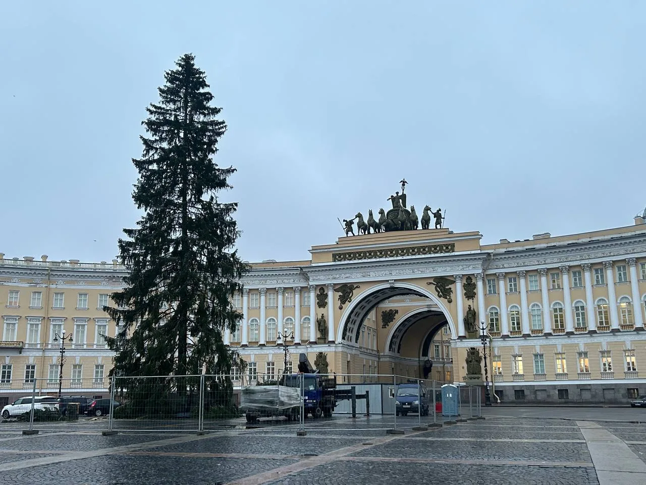 Ученые прогнозируют смену климата в Петербурге, чиновники начинают задумываться