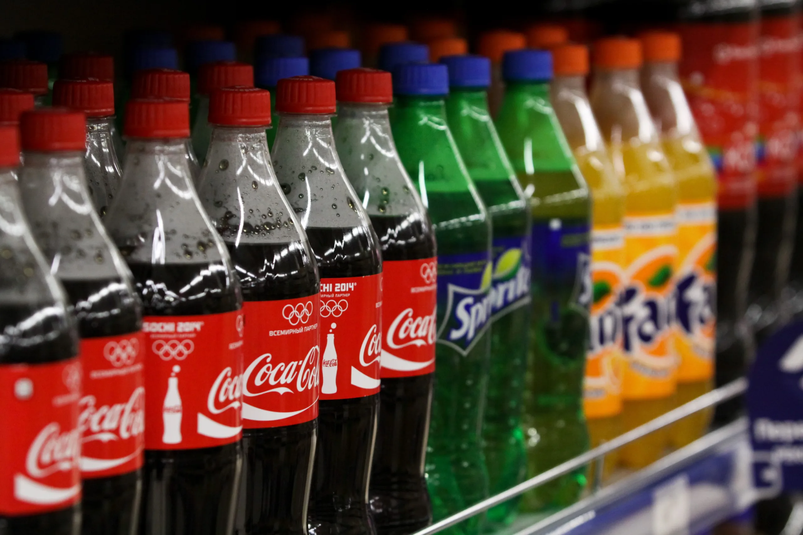 Детские продукты с отсылками к алкоголю вызвали споры среди экспертов